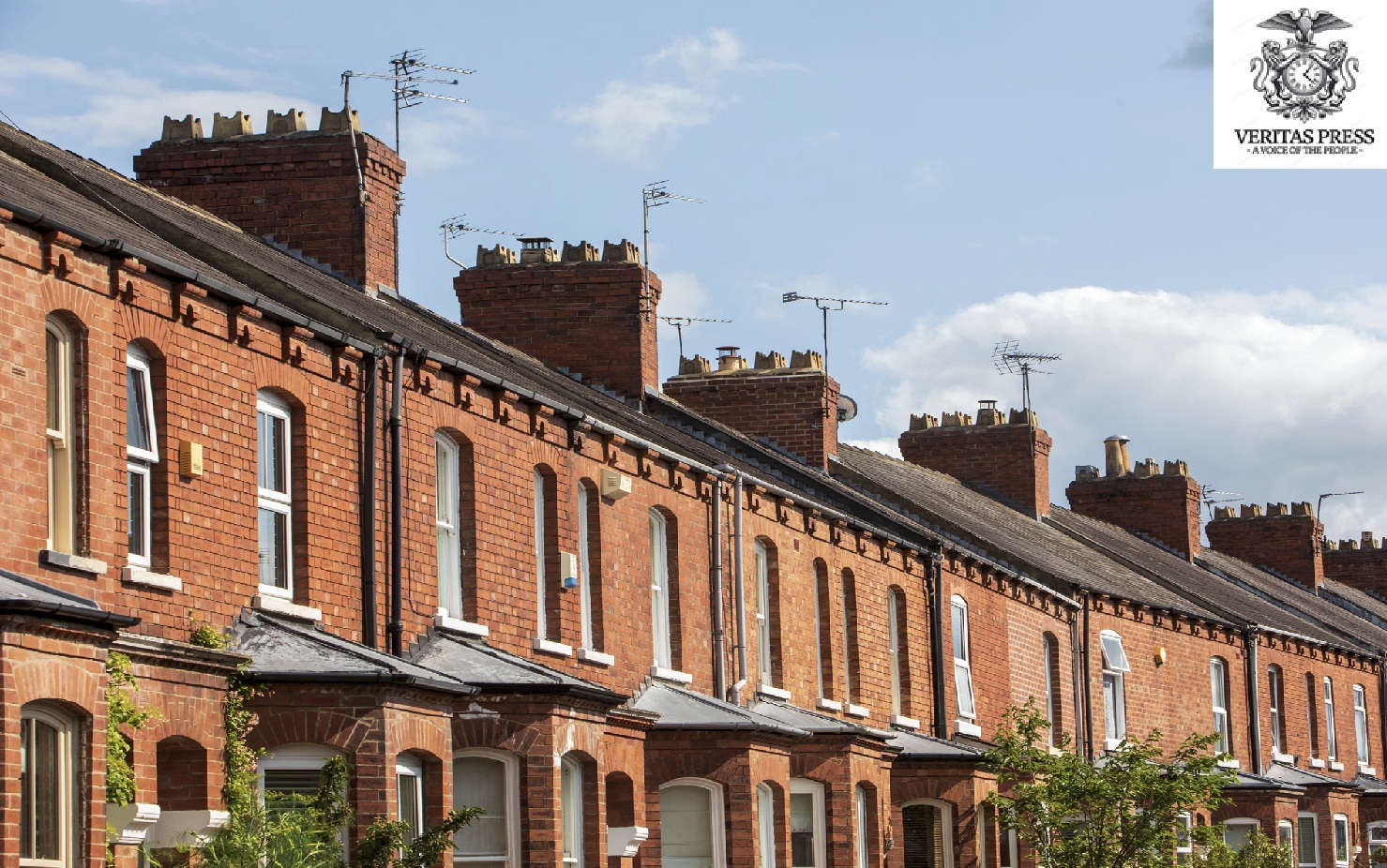 UK: UK Housing Crisis Explodes Into Full-Scale Cost Of Living Emergency As Households Pay Record £226bn.