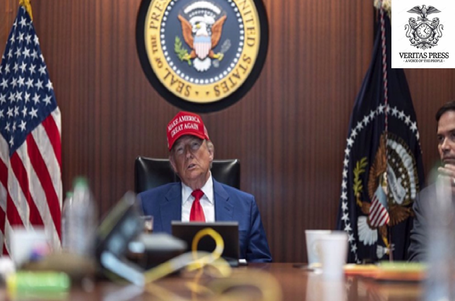 US: ‘Emperor Has No Clothes’: Americans Call For 25th Amendment To Remove Trump From Office.