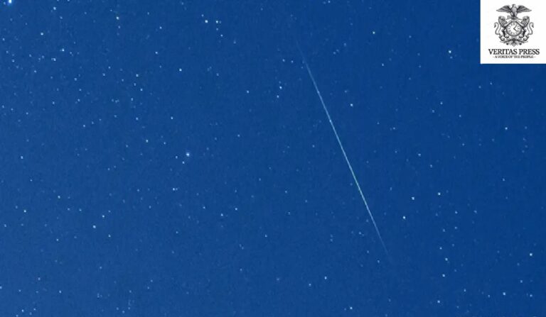 US: Meteor Explodes Over Us Northeast, Triggering Sonic Boom That Shook Homes Across New England.