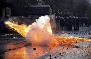 Tirana’s Fifth Day: Rubber Bullets, Burning Barricades And A Government Fighting For The Narrative